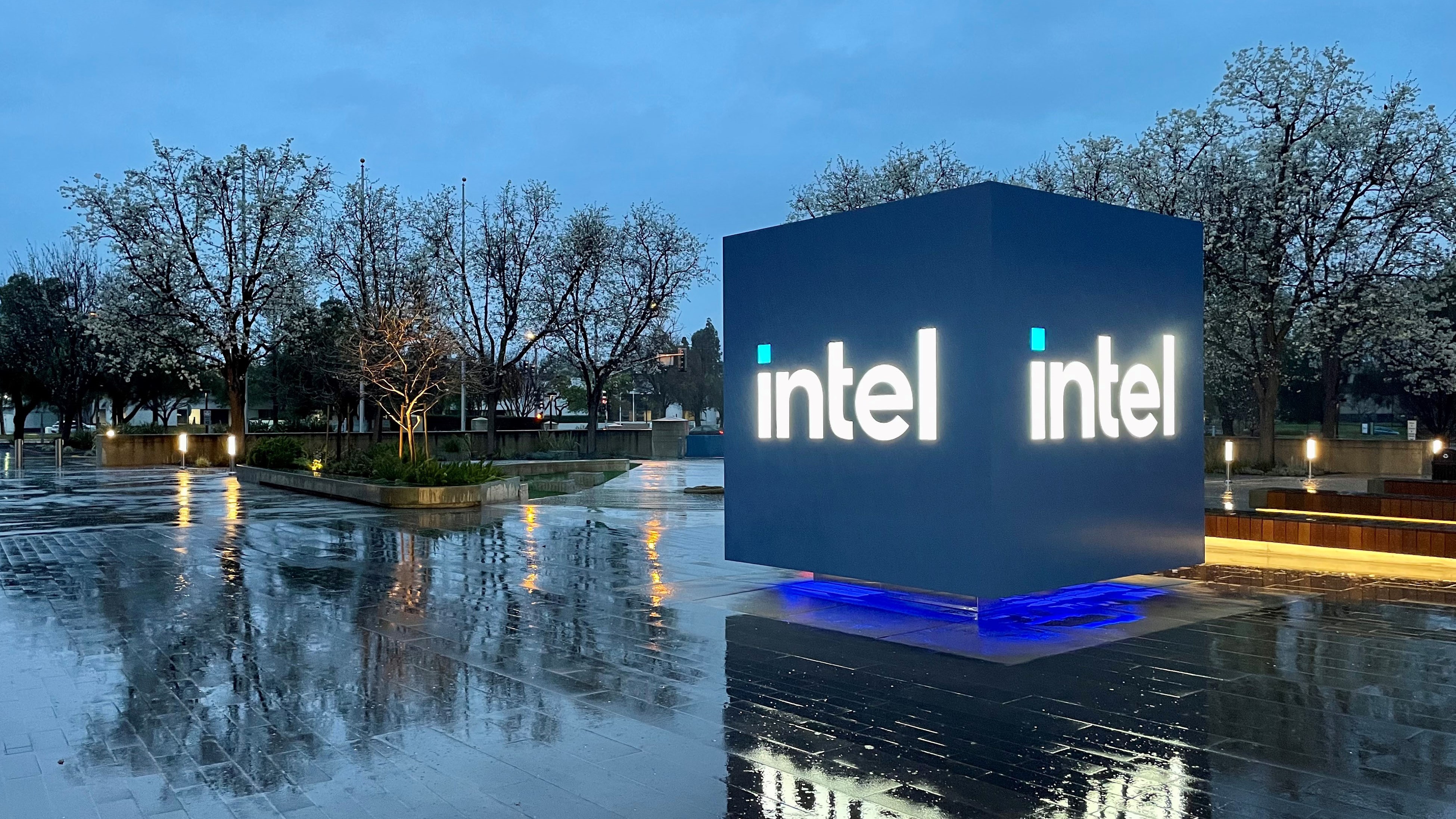 Intel Q3 Earnings Preview